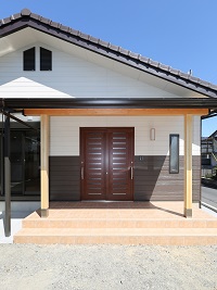 正面